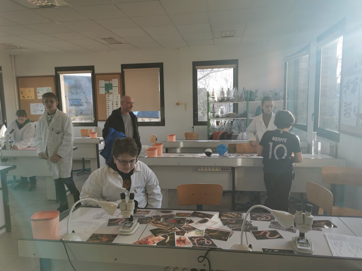 sony_clinquart's tweet photo. Portes ouvertes du Collège Jean Monnet à Grand Fort Philippe
Une belle communauté et un établissement ouvert et adapté
Bravo aux enseignants et parents d'élèves
Une chance d'avoir un tel outil !
@departement59 https://t.co/1geV7EW8kp