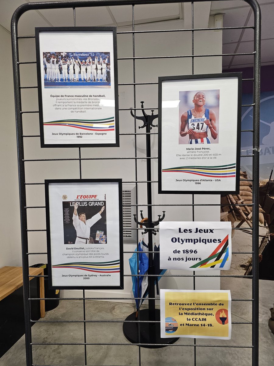 Très belle matinée à #Suippes à l'occasion du passage de la Flamme Académique. 
Toute la commune n'a fait qu'un seul pour porter la flamme entre les écoles, les établissements de santé et de solidarité jusqu'au cœur des équipements culturels et de Mémoire de la commune.