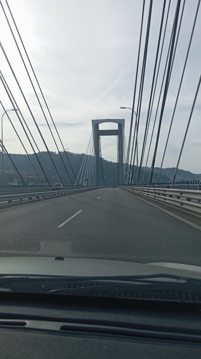 nadjanf's tweet image. Vexo #Vigo, vexo #Cangas 🤩

#PonteDeRande