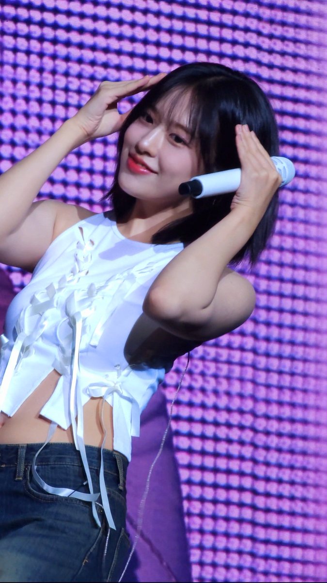 NigiNsk's tweet photo. 240127 soundcheck
Yujin
#IVE #아이브 #アイヴ #SHOW_WHAT_I_HAVE #SHOW_WHAT_I_HAVE_IN_BKK
#yujin #안유진 #ยูจิน #anyujin https://t.co/LHdjuur7zj