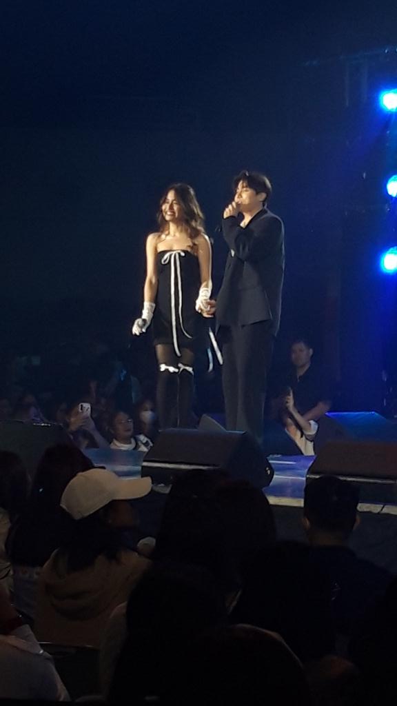 bellemarianoww's tweet photo. Vivoree Esclito &amp; Brent Manalo perform "Nothing's Gonna Stop Us Now."

SOLEMN AFTER SOMBER        

#TheSolemnLaunch 
#BelleAndSolemn 
#BelleMariano https://t.co/Xz5wdzIYDU