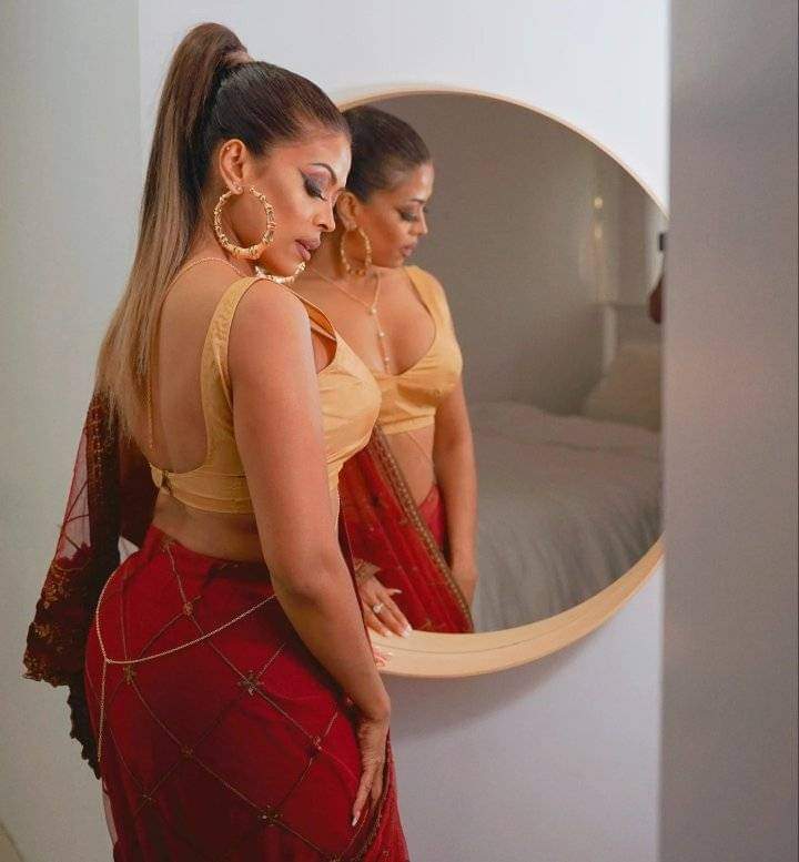 SareeBeuty's tweet photo. @leahcasciano @yoursframefully @ICONOCLASTIAE @DakshaOfficial @sareebeauty2 @sareebeauty @lusty69699 @Latha4U @FunboyTelugu @Kayadulohar @YF_Videos @blinkx666 @yoursanjali https://t.co/xRZTvnH474