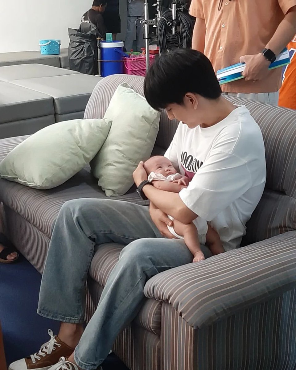 idaokiwatine's tweet photo. jimmysea series as parents when https://t.co/TMF3yXhYzD
