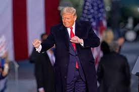 drmini141's tweet photo. @JennaEllisEsq Talk about a complete disaster. Thankfully #DeepStateDeSantis is gone. Now, it's time to rally around the ONLY man who can save our Country!👍🇺🇸 #Trump2024TheOnlyChoice https://t.co/f7oo8iJksU