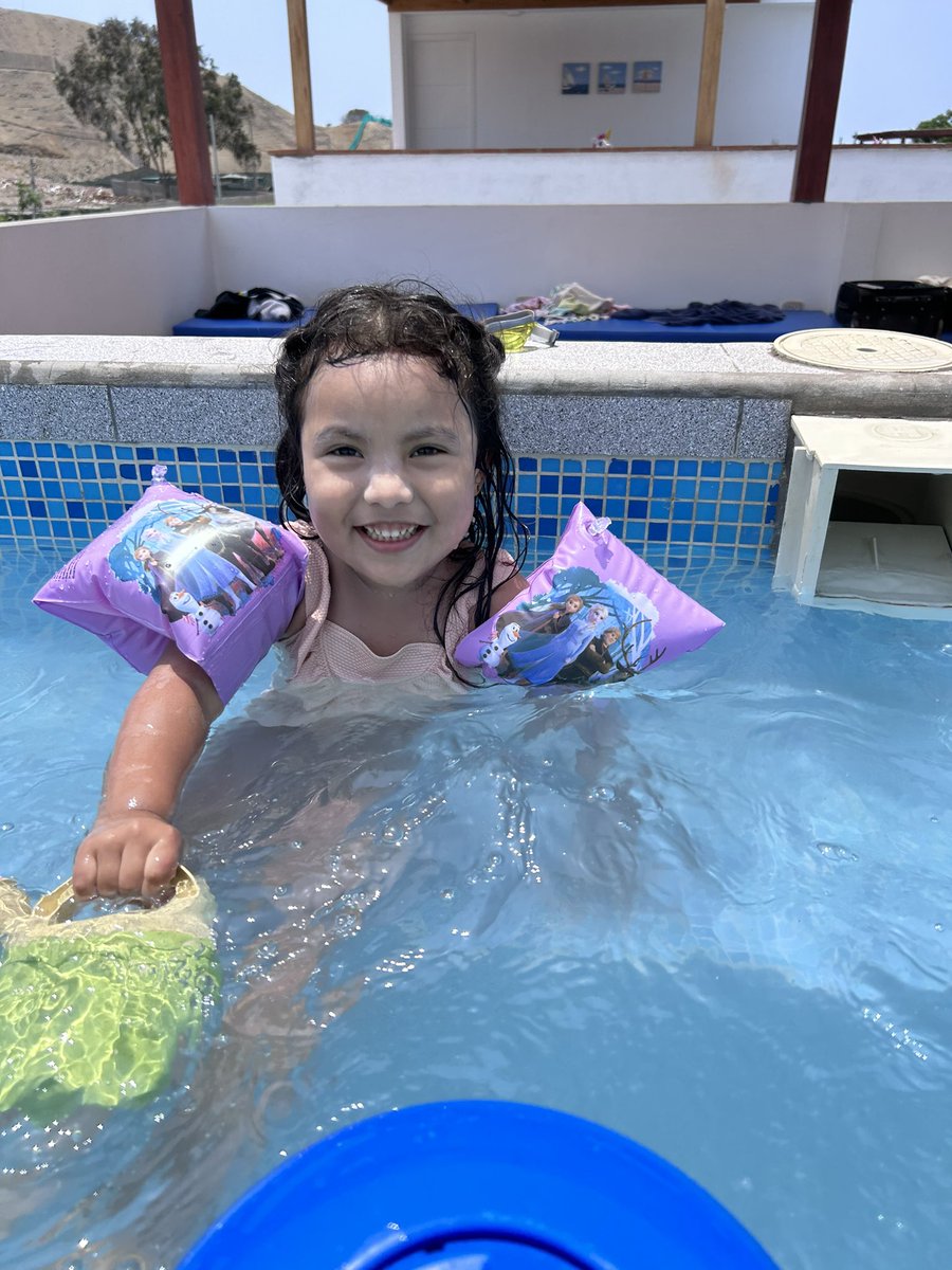 iamnaycan's tweet photo. Antes mi galería estaba llena de mi y ahora solo de ella o nosotras 🤍🥹🎀 #proud https://t.co/9Y3vHw4ZT7