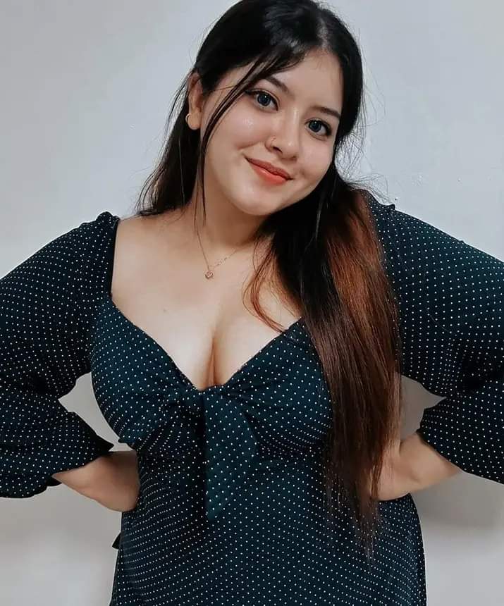 SareeBeuty's tweet photo. @blinkx666 @yoursframefully @ICONOCLASTIAE @DakshaOfficial @sareebeauty2 @sareebeauty @lusty69699 @Latha4U @FunboyTelugu @Kayadulohar @YF_Videos @Raelilblack https://t.co/QP3GPE0Z6u