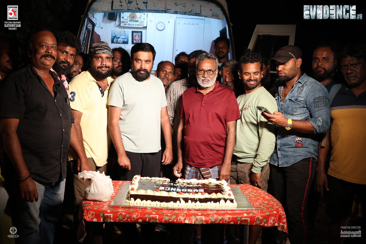 dirarunamn's tweet photo. Prepare for a riveting thriller! 

#Evidence shoot wrapped successfully 

Produced by @kathiresan_offl's @5starcreationss
Directed by @RDM_dir
Music by @RonYohann

Starring @SasikumarDir @Naveenc212 @iYogiBabu #KasthuriRaja

@gnanakaravel @vishnushri @deepakalan53 @onlynikil https://t.co/pMeofDliGc