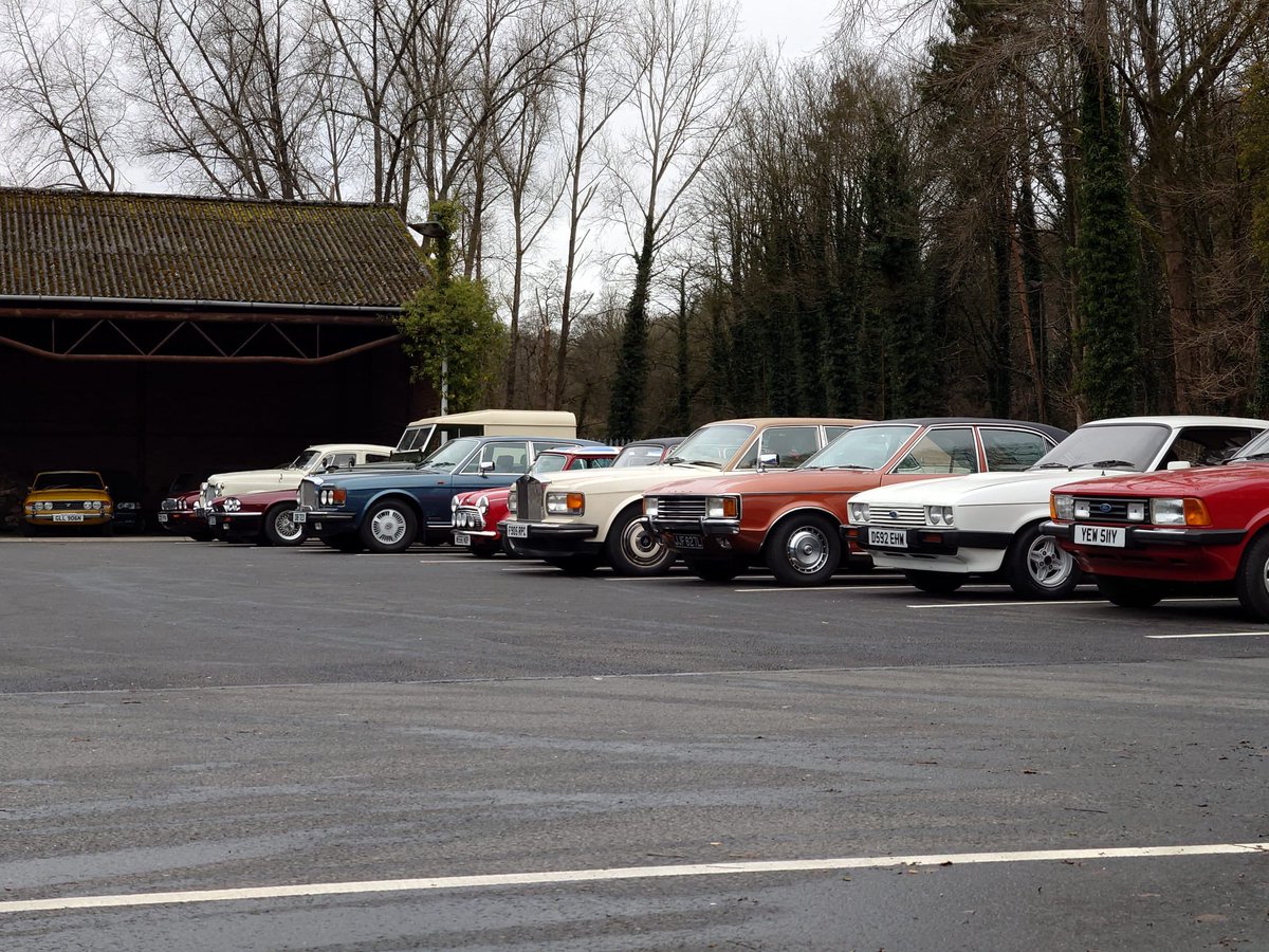 DadsDrive's tweet photo. A great first Drive Dads Car of the year!! 

Which would you choose 🤔

We’ve still got 20% off all #DrivingExperiences bought before the end of the month! https://t.co/MMwaNcf21P
