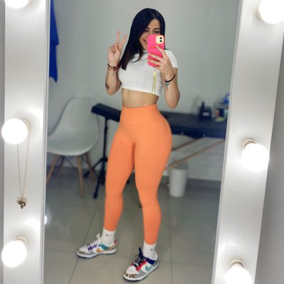 JCarlys33's tweet photo. #NuevaFotoDePerfil https://t.co/8SeyOuUbnF