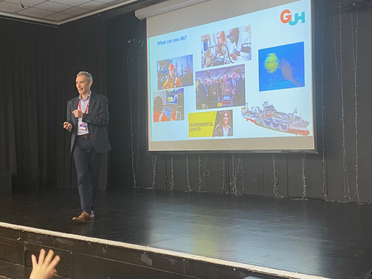 Thanks Andy Williamson from GUH! 🌊 Our Year 7&8 pupils had a fantastic enrichment session. GUH is all about fostering collaboration and growth in the subocean industry, including offshore energy, aquaculture, defence, telecoms. Dive into the conversation with @GUH_News! 🌐