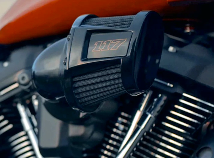 TiberiuTroia's tweet photo. Prima versiune fiind lansată în 2020, Harley-Davidson Low Rider ST 2024 prezentată cu două zile în urmă este unul dintre cele mai interesante modele, fiind echipată cu motorul Milwaukee-Eight 117 (1923 cc).
#HarleyDavidson #LowRiderST #HDBucharest #HDBucuresti #PovestiCuMotoare https://t.co/0gB0nCqcb0