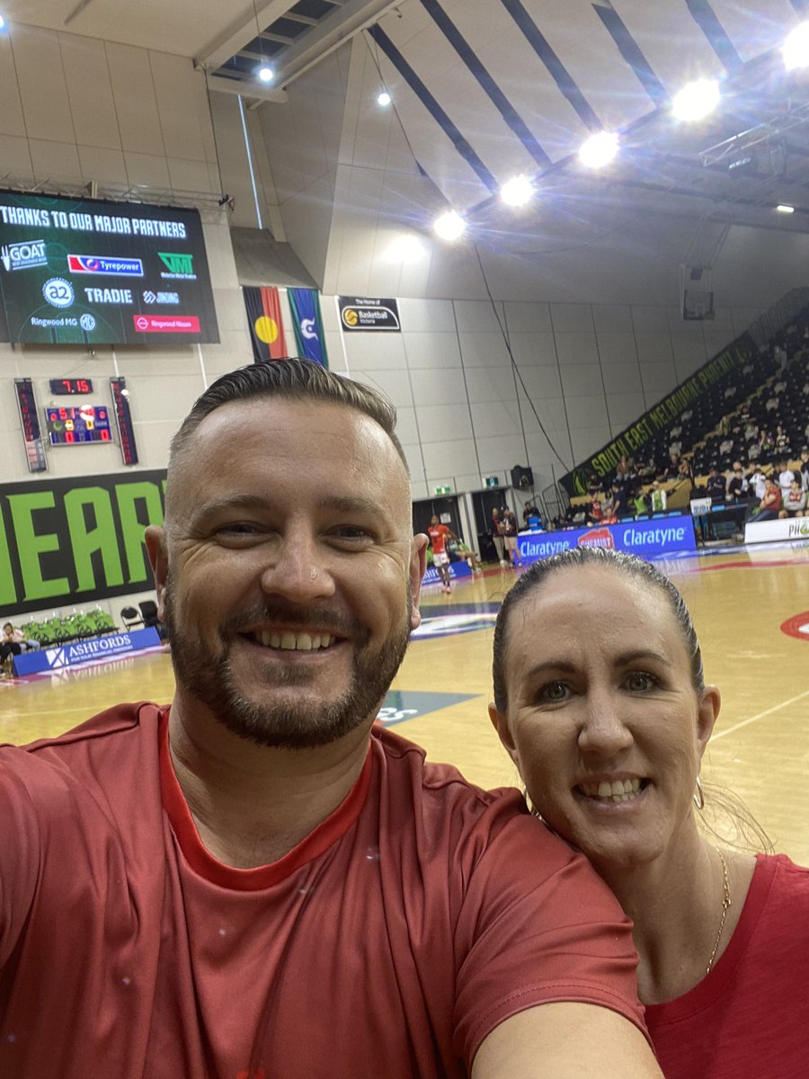 MJODaleigh's tweet photo. @Tjawtherula @Callmeush @BCotton_11 Well…..didn’t quite get behind the Wildcats bench….had to settle for courtside instead…..boys were awesome tonight! @Tjawtherula was slick from warm-up to the finish….made Ayre a bit grumpy 🤣 https://t.co/pqih6Faorg