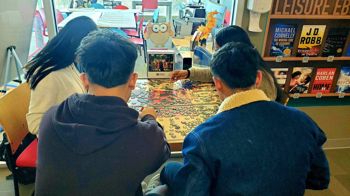 OzunaLibrary's tweet photo. Many students, alone or in groups, spent time working on this puzzle and now it's done. https://t.co/3n0lPg3Dm9