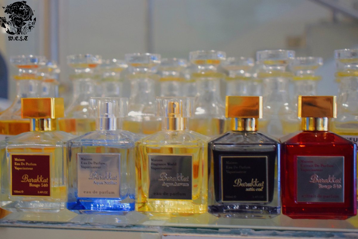 the_west_group's tweet photo. Elegant Fragrance Arabic Perfumes for R560 each๐ค๐๐๐คโค๏ธ
Start the year smelling Elegant๐ค๐พ
Located at Southern Centre, Fichardt Park in Bloemfontein๐
#weenjoysimplethings #westmedia #thewestgroup #elegantfragrance #Perfumes #oilbased #mensperfume #womensperfume #explore https://t.co/dZR8l1g3WX