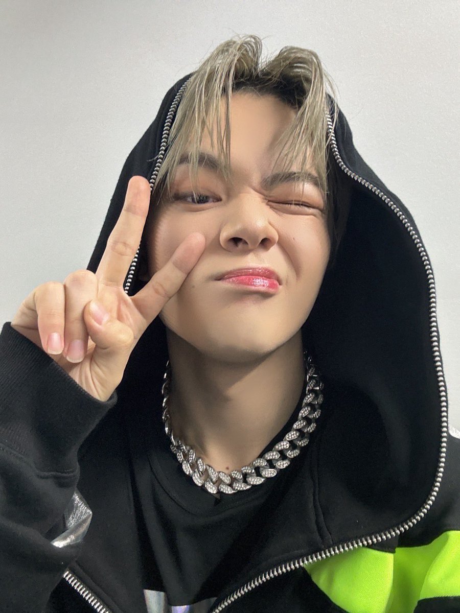 鶴房汐恩] GMOたのしかったでえぇす！！ 汗やばかった💦 #JO1