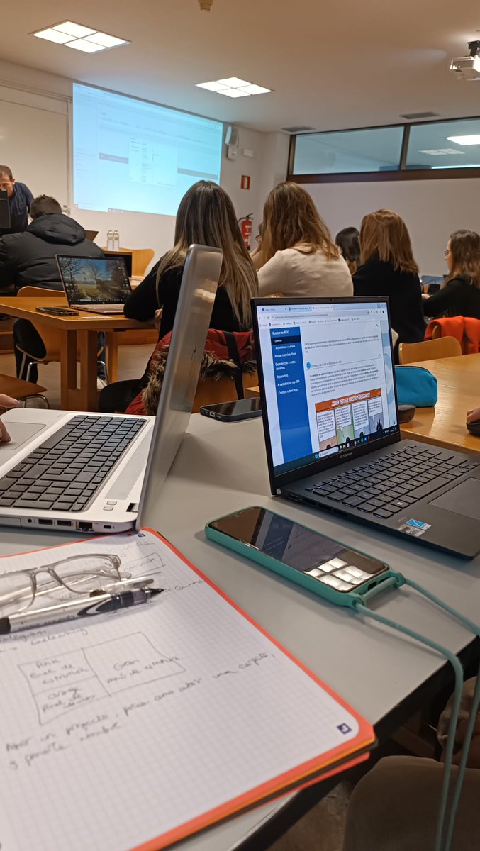 EOI_Vigo's tweet photo. Este sábado, o profesorado que completou a formación #Piale no estranxeiro está na @egap_xunta para intercambiar estratexias sobre a difusión da súa aprendizaxe. 📚✨ 📚✨ https://t.co/B8JnD828JC