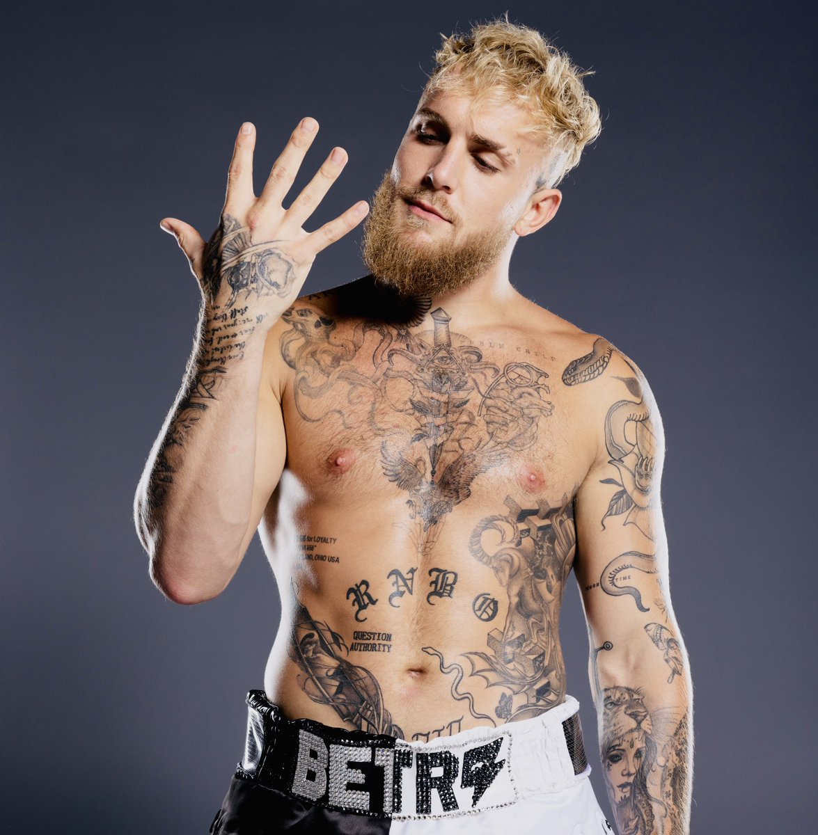 jakepaul's tweet photo. 5 weeks. Announcement Tuesday. https://t.co/jLRdISfsqp