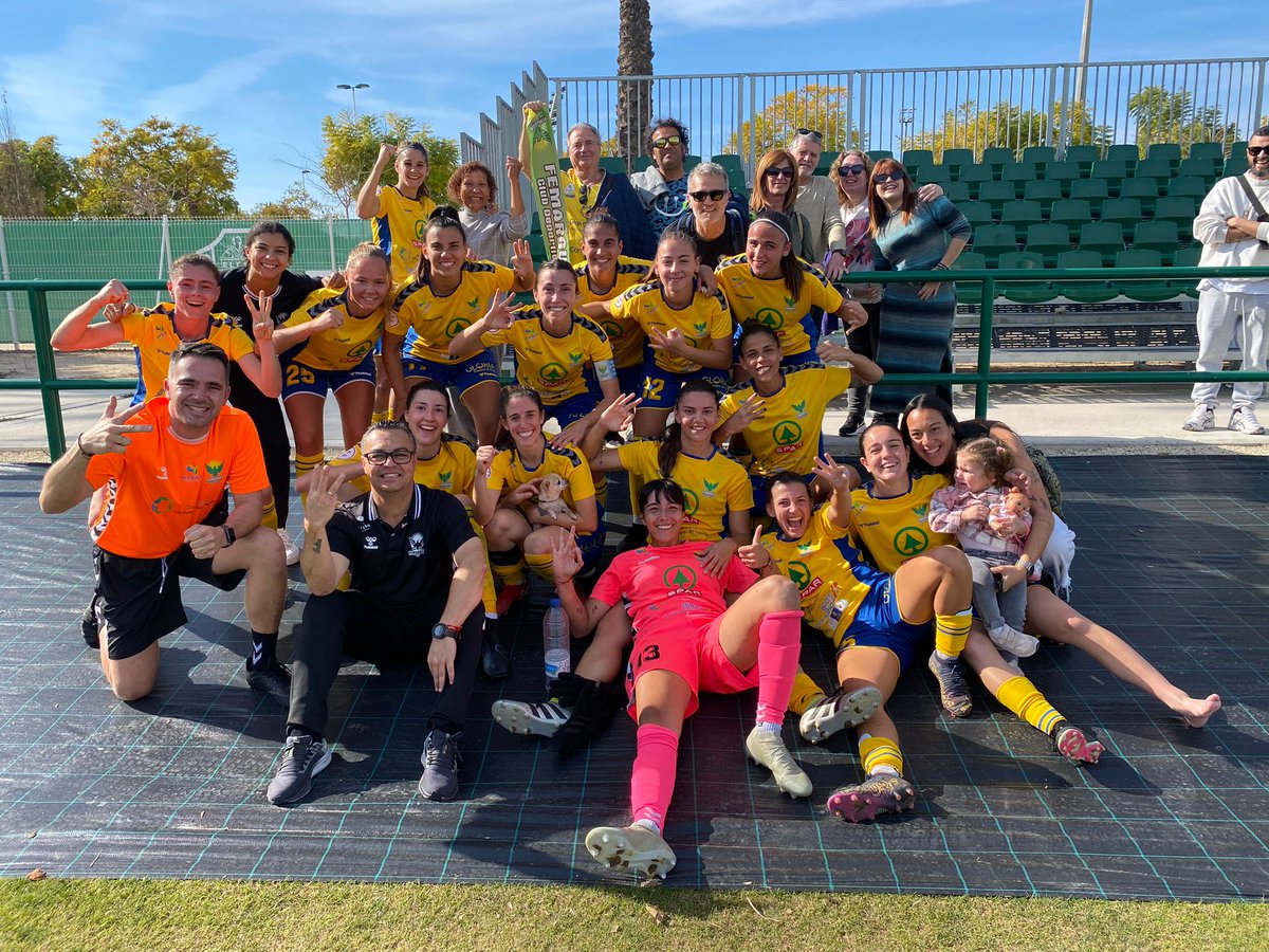 ¡𝗦𝗨𝗠𝗔𝗠𝗢𝗦 +𝟯! 🫡

Partido impecable en todas las líneas que se han marcado las nuestras hoy... ¡aquí tienen la satisfacción del trabajo bien hecho! 👏

¡𝗡𝗼𝘀 𝗹𝗹𝗲𝘃𝗮𝗺𝗼𝘀 𝗹𝗼𝘀 𝘁𝗿𝗲𝘀 𝗽𝘂𝗻𝘁𝗼𝘀 𝗮 𝗚𝗿𝗮𝗻 𝗖𝗮𝗻𝗮𝗿𝗶𝗮! 🤩

#FemarguínSPARGranCanaria