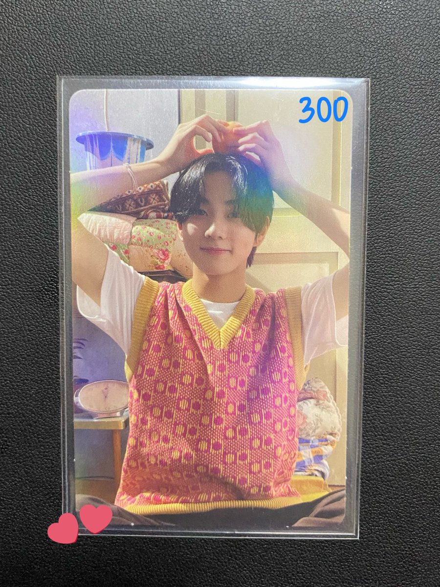 jaywonskart's tweet photo. ꒰ #jaywonskartsells ꒱
✴︎ wts lfb enhypen pc ph onhand ✴︎

⇢ ₱300 + pf + lsf
⇢ payo | 3 days reservation 
⇢ rcbyt !! 

💭 reply / dm to claim 

🏷 wts lfb enhypen dimension dilemma charybdis chary jungwon hologram holo applewon https://t.co/cZt2gQIxoE