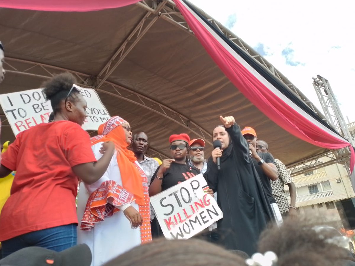 NDYA_KE's tweet image. New Dawn Youth Africa stands in solidarity with Kenyan women, CSOs, allies, and individuals nationwide, uniting to demand #EndFemicideKE and advocate for women's safety. Together, we raise our voices for a safer and more equitable future.
#UnityForChange
#TotalShutDownKE