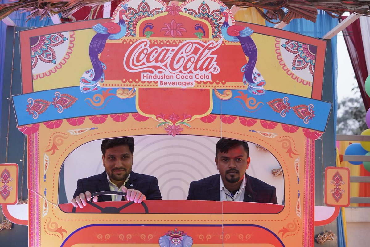 Eventossconnect's tweet photo. Unlock the perfect blend of professionalism and joy at 53 Open Court, just like Coca Cola did for their family day. Your corporate events deserve this unique touch!

#53OpenCourt #CorporateEvents #CorporateGatherings https://t.co/Vq4UM7Ouck