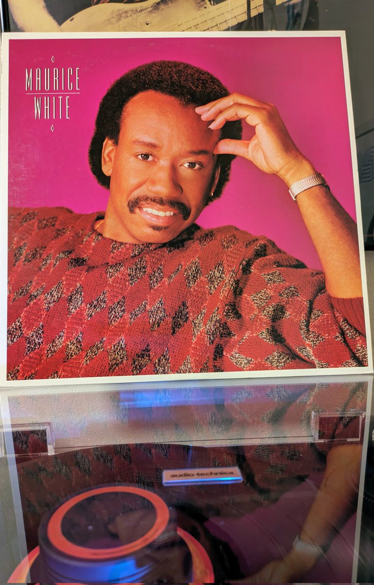sarah1107jp's tweet photo. いい具合にお酒も🥃回ってきて
AORな気分 #EWAF の創設者 #MauriceWhite の生涯唯一のソロアルバム 日本では #INeedYou がオーディオ機器のCMソングに起用されヒットしましたが✨
本国では何故か売れませんでした

https://t.co/DJxAYAVlDa

#Searecord https://t.co/zCmFTCstn4