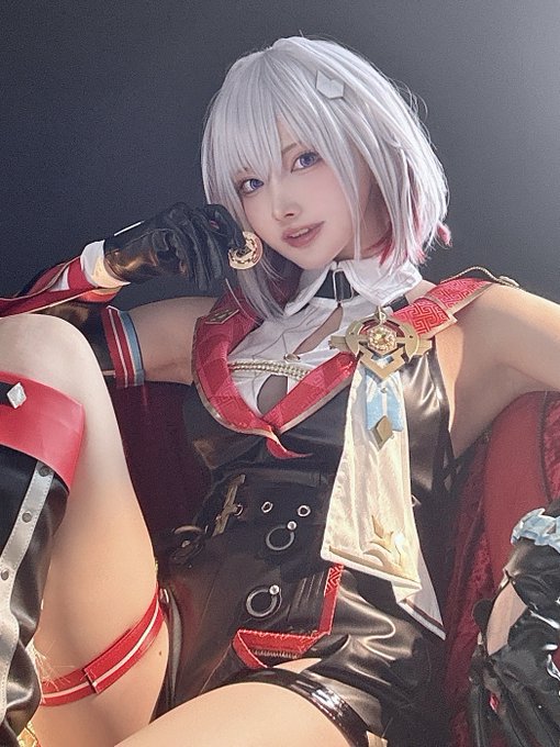 Twitterのコスプレ画像4