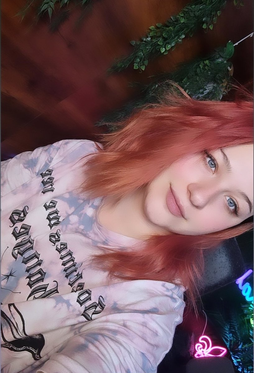 Tu t'ennuies ?
➡️twitch.tv/shakaam