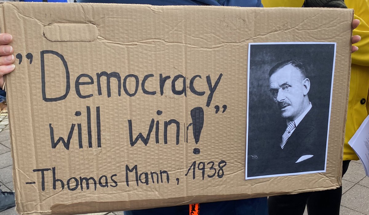 sabine kößling tweet media