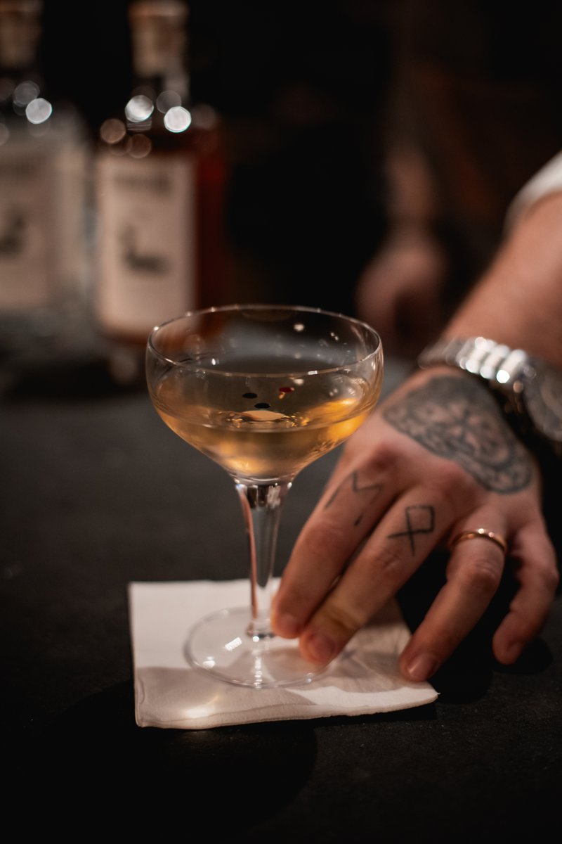 ginhimbrimi's tweet photo. We were honored to be the drink of choice for the premiere in Rome of the film “Poor Things” at Cinema Barberini on the 16th of January ✨

@PoorThingsFilm #PoorThings #PoorThingsFilm #Roma https://t.co/rEXCNV2TTG