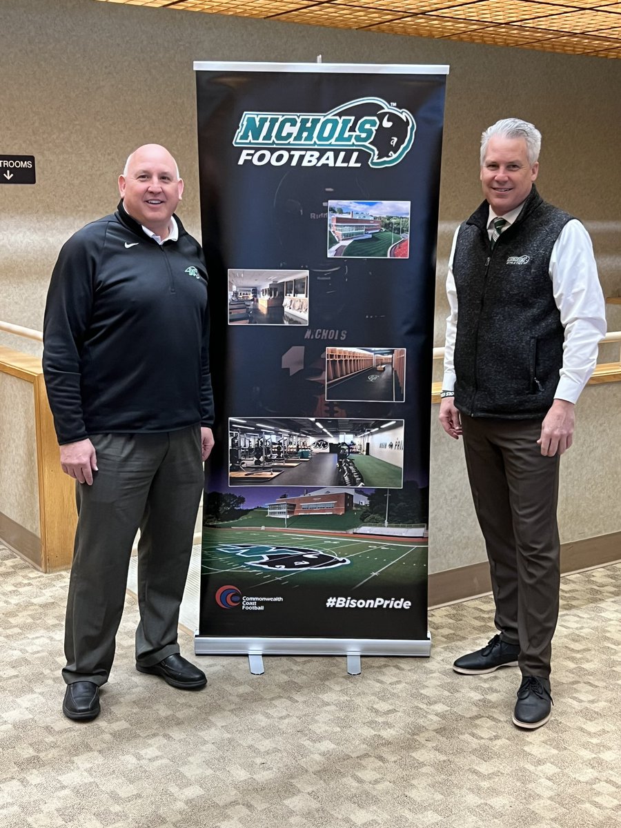NicholsBisonFB's tweet photo. Coach Vinny Marino and Interim President Bill Pieczynski kicking off our CLASS OF 2️⃣4️⃣ PROSPECT DAY‼️
🦬🏈 https://t.co/CHmHf0aepJ