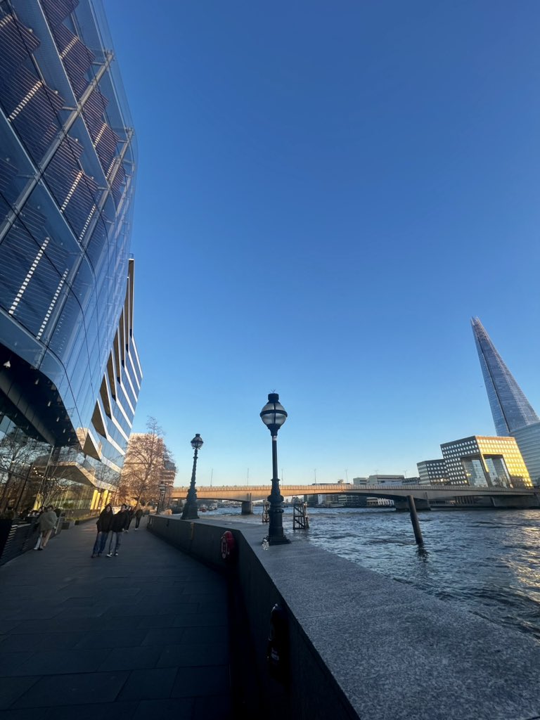proteinshek's tweet photo. Nothing like a riverside walk, great way to relax https://t.co/1PZxT1Q4WW