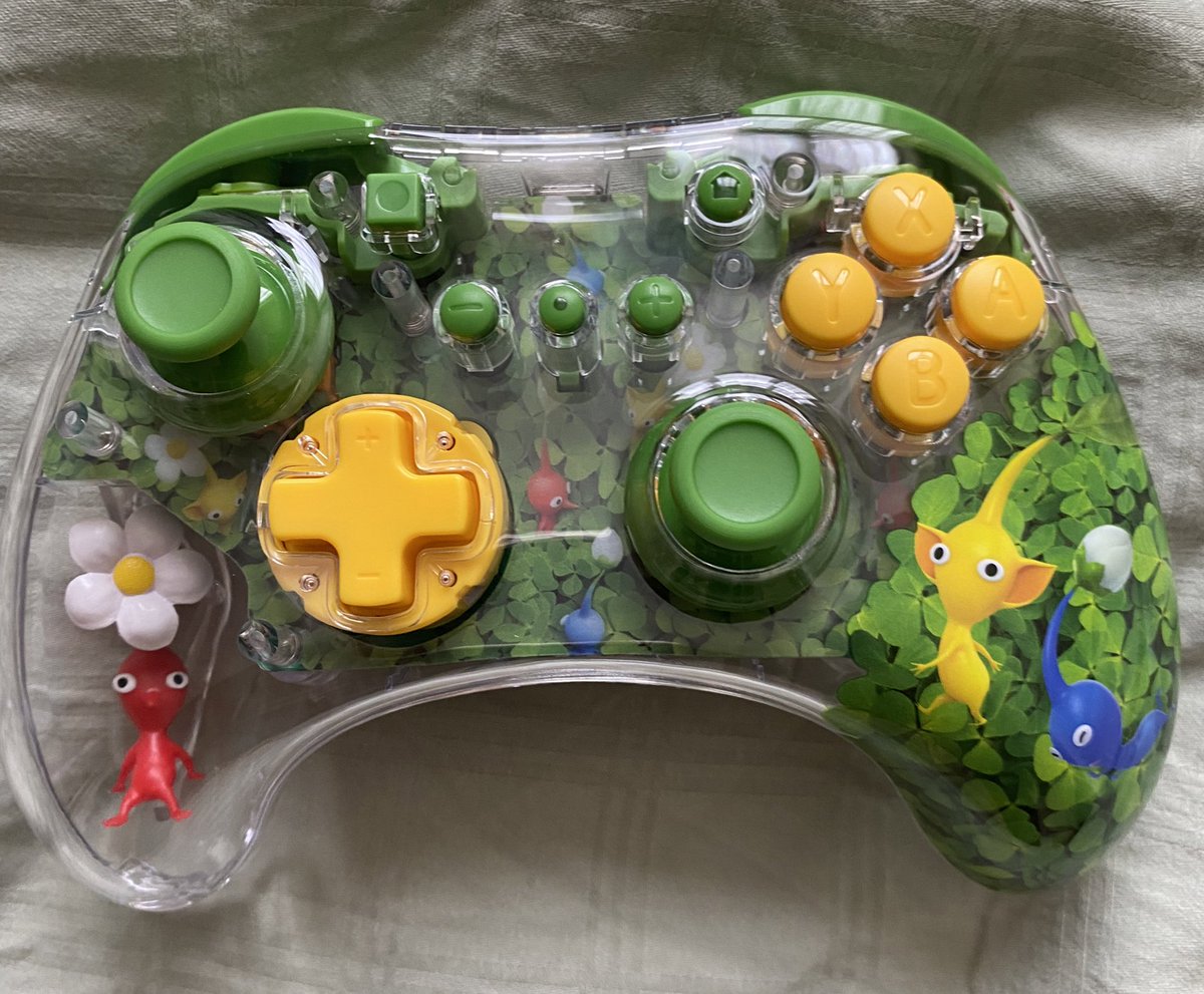 ihavefroggy's tweet photo. It’s so cute man 😭 I love the lil red pikmin. He’s just chilling https://t.co/Nr8myiIeLW