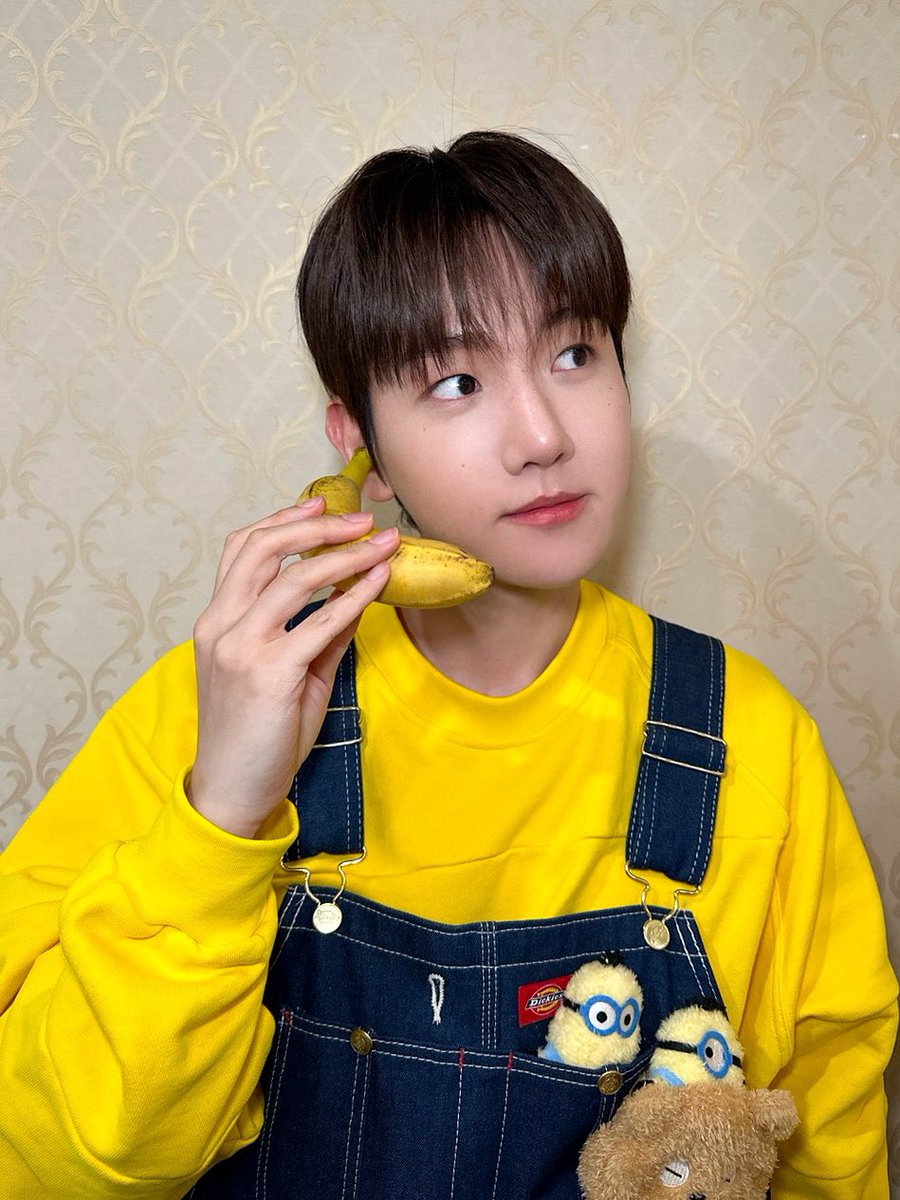 BAEKHYUN_INB100's tweet photo. 여부세여? 에리있냐고여?
아뇨 전 배켜닌데요 

#백현 #BAEKHYUN #과자파티 #SNACK_PARTY https://t.co/cEgz1HOBBF
