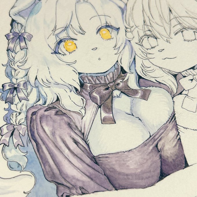 筆も良いけど紙も良い〜
前仲間と手作りノート作ったところの紙! 