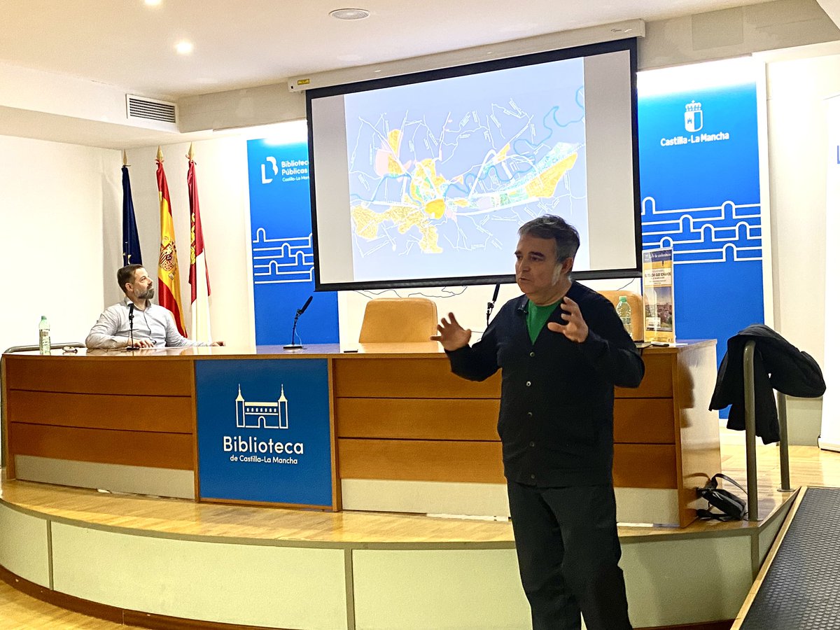 PrimeroToledo's tweet photo. 🟨 Cerramos nuestra primera Escuela de Invierno sorprendidos por la gran acogida de nuestras conferencias

💛 Gracias a los ponentes por su participación y a todos los toledanos que nos habéis acompañado

🔛 Desde Primero Toledo seguiremos trabajando por el #Toledo que soñamos https://t.co/5PvD5VK2Xx