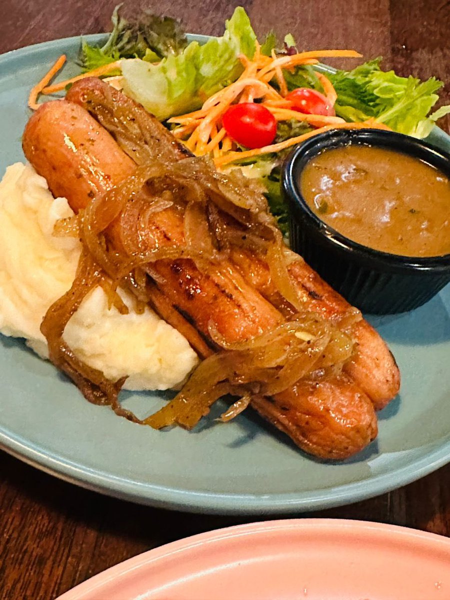 The Daily Grind KL 
#GourmetBurgers #BangsarVillage