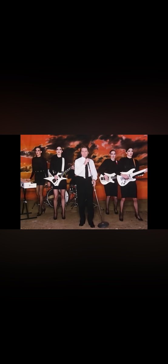 KevinLSouth's tweet photo. @willcain @PeteHegseth @ffweekend actually both Robert Palmer videos featured similar women. Addicted to Love(first pic)and Simply Irresistible https://t.co/57dxrOyUuv