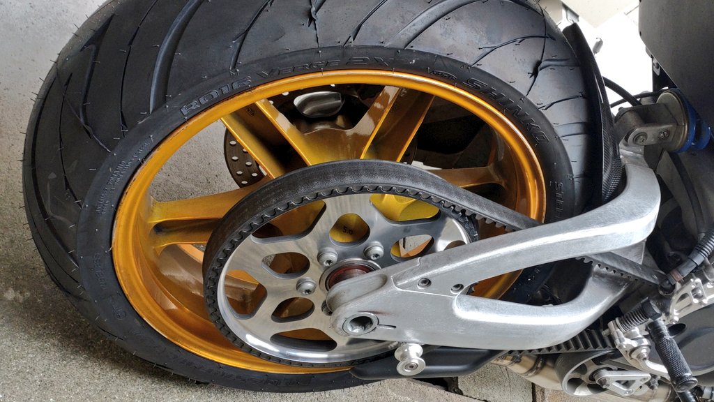 kinugothic's tweet photo. 受け取りました。
#Buell
#BlueWing
#BlueWing_Racing_Factory https://t.co/pwZuwFf5jo