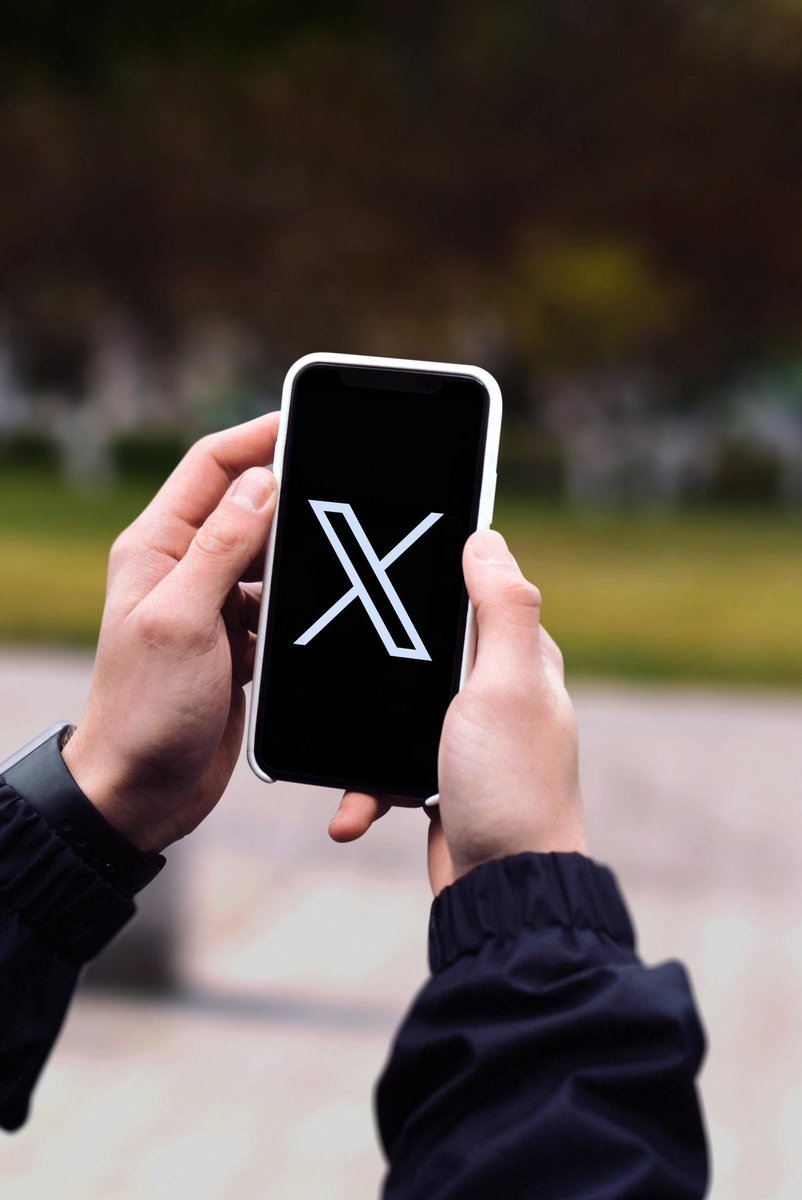 DogeDesigner tweet media