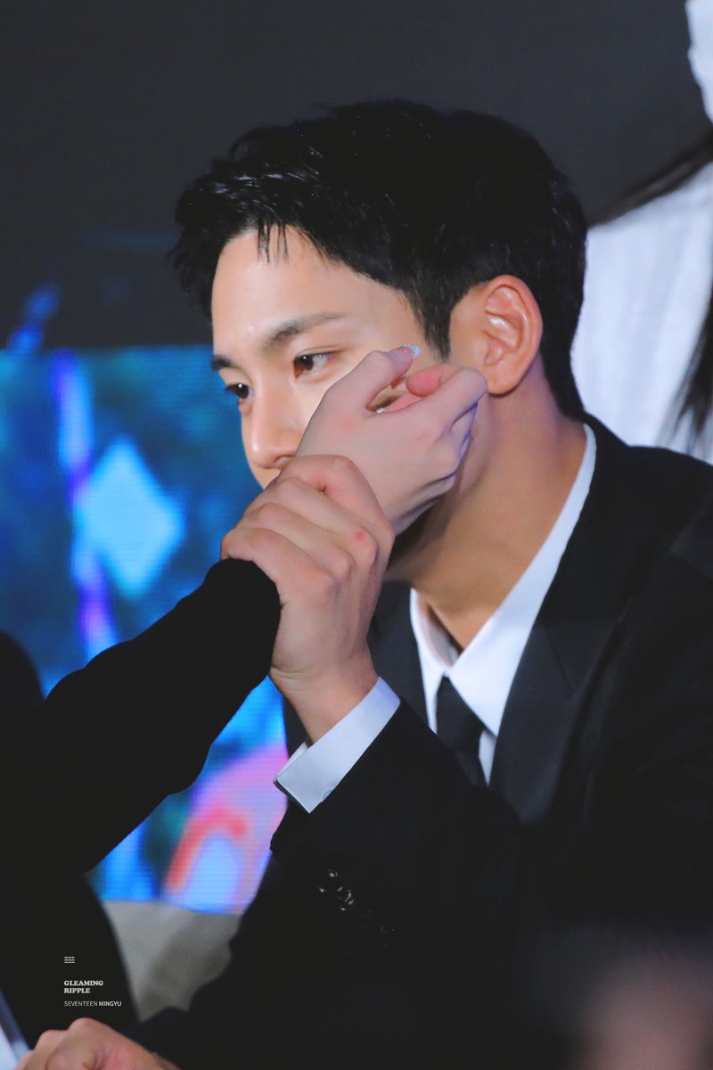 _gleamingripple's tweet photo. 240118 🖤,,, 
#민규 #세븐틴 #MINGYU #SEVENTEEN https://t.co/l4JYArkAJ4