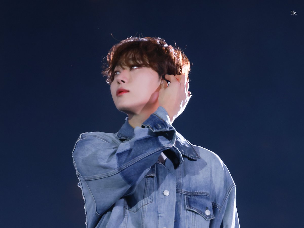플로 tweet media