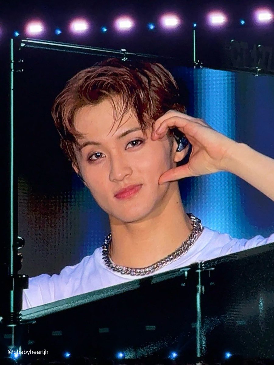 Ieemarkees's tweet photo. mark 🫶🏼 https://t.co/c4yBW2sw7z