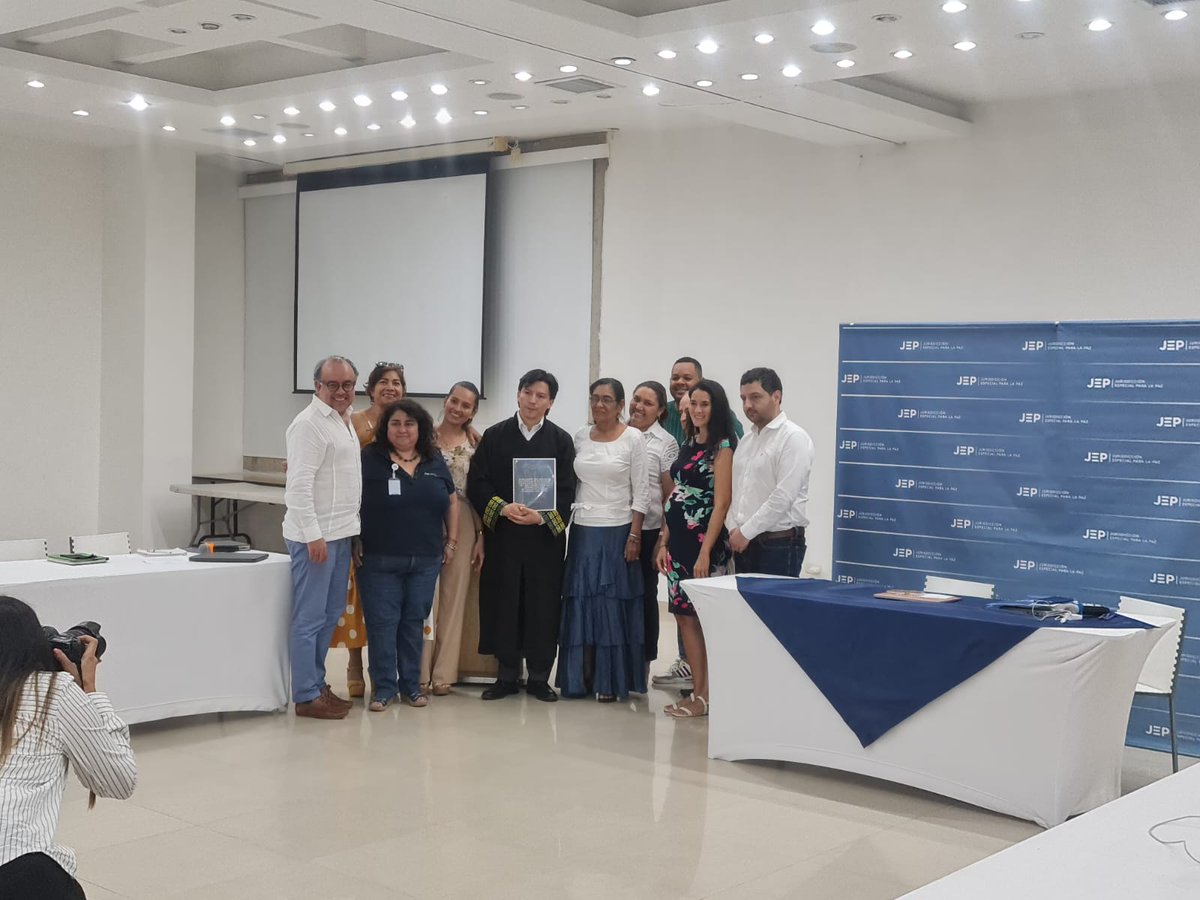 PAXenColombia's tweet photo. 🟠#PaxInforma || Está semana se presentó ante la @JEP_Colombia la ampliación del informe Destrucción de Pueblos campesinos en el César sobre los temas de afectaciones al medio ambiente y jóvenes. https://t.co/VEgGP4omsZ
