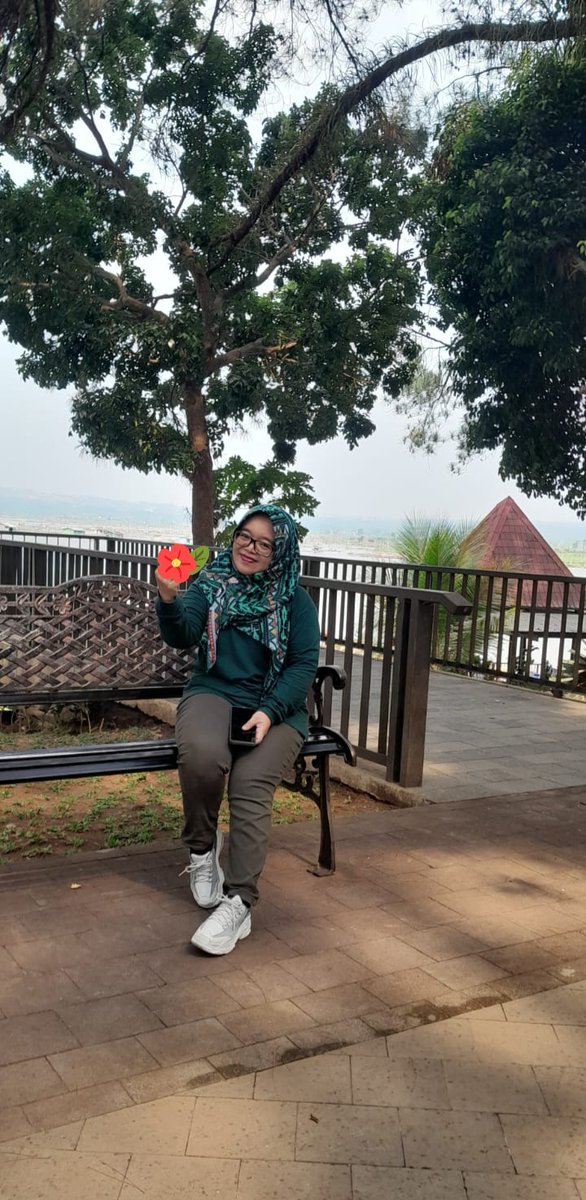 happyhendras's tweet photo. “Mudahkan Urusan Orang Lain, Maka Allah Akan Memudahkanmu”

Jadi, kalau ada yang sulit kenapa harus dipermudah itu keliru ygy..

#quotes 
#quoteoftheday 
#motivation https://t.co/ZmSi5CM2LI