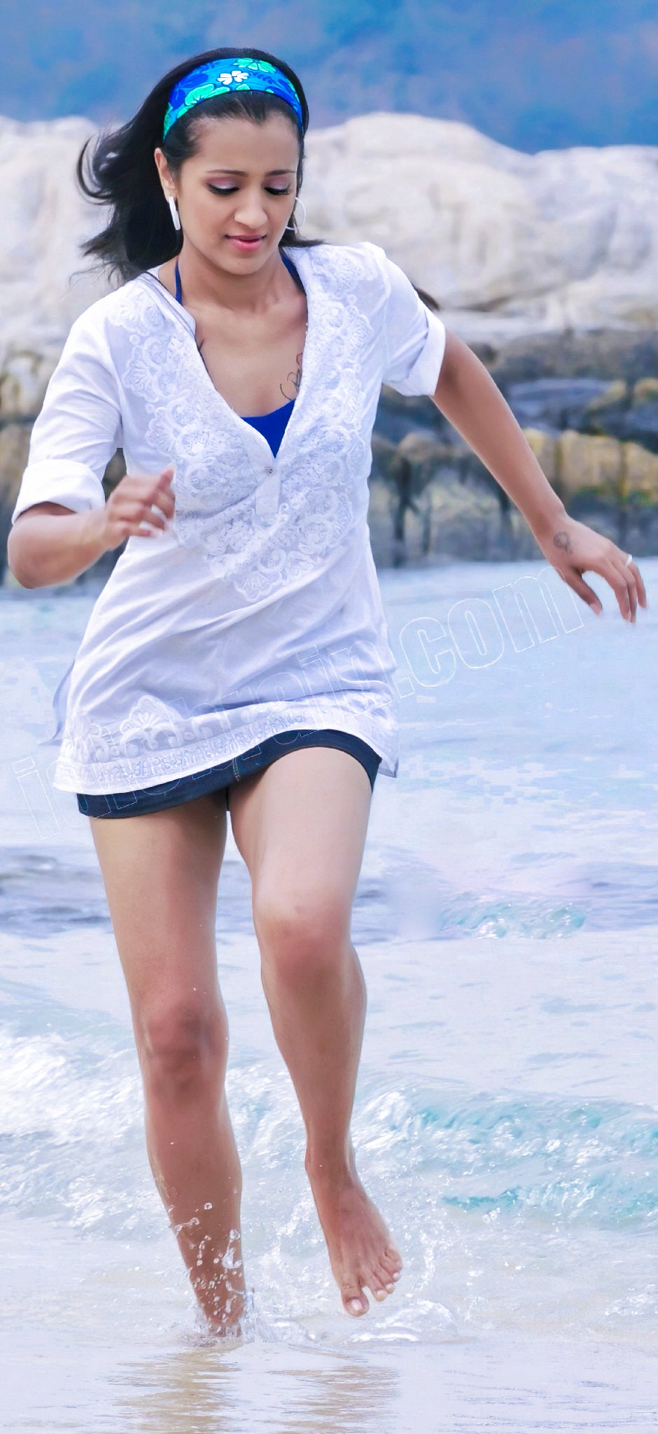 GE2qUyiWQAAFWU7?format=jpg&name=large