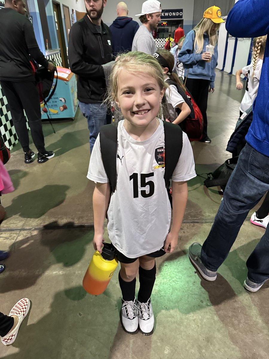 JaneRose50's tweet image. Clean sheet at 7:00 am!! #madelyn #soccersaturday 🥅