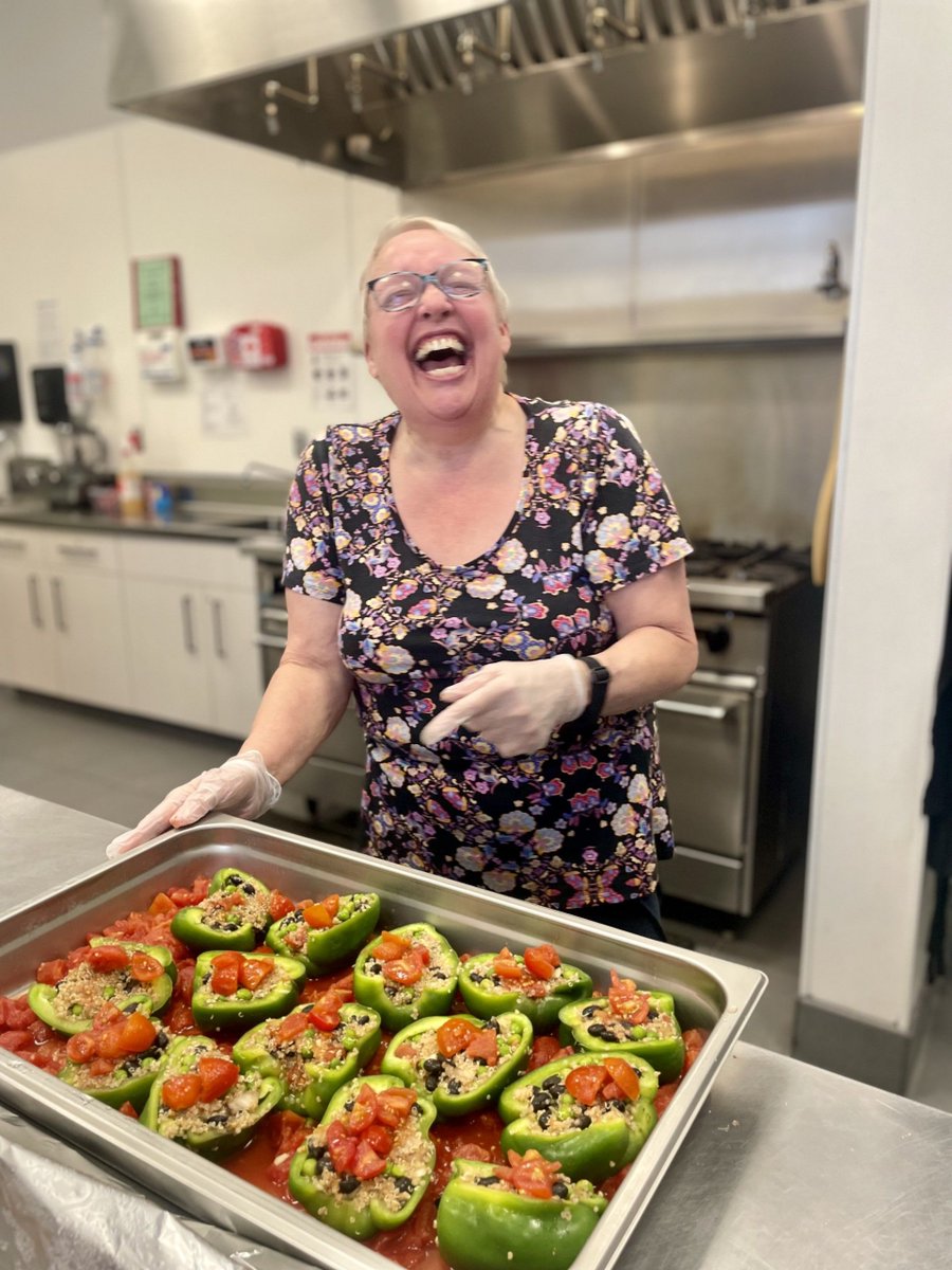 ChiliRecreation's tweet photo. Our face when we hear that Barb is hosting another Plant-Based Cooking class in just a couple weeks....

Details: https://t.co/5G6JqSICqJ https://t.co/A5DC9ZUpwW