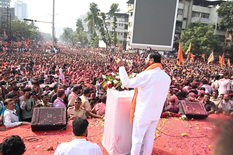 rahul4rebel's tweet photo. ब्राह्मणों को भी OBC reservation की मांग करनी चाहिए इस लोकसभा चुनाव से पहले
क्योंकि जब भारत में जाति भीड़ और लट्ठ ही सभी कुछ हासिल करने का पैमाना हो गया है तो
ब्राह्मणों को भी इससे पीछे नहीं हटना चाहिए
#मराठाआरक्षण
#आरक्षण https://t.co/PciprAFlvd