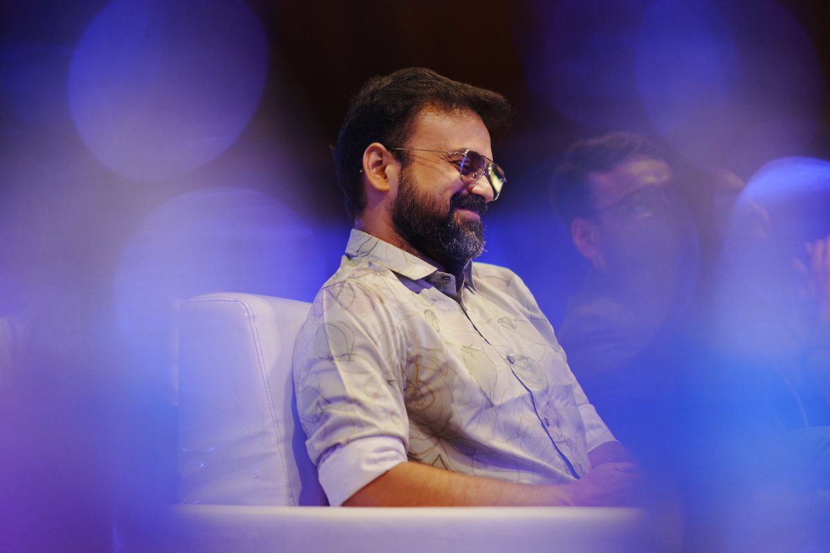 BW2_Events's tweet image. An illuminating evening, lit by Big Worldwide Events, was enriched by the presence of the genuinely kind and remarkably talented performer, the renowned Kunchacko boban.

#steelexevent #Steelex #bwe #bigworldwideevents #corporateevents #eventmanagement #KunchackoBoban